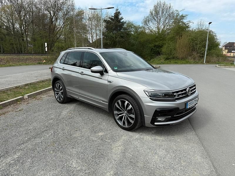 Gebraucht VW Tiguan R-line 239 PS (175 kW) 2018 SUV