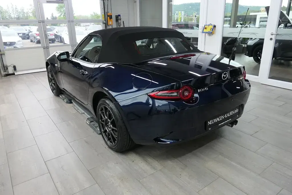 Neu Mazda MX5 Homura-Line 132 PS (97 kW) 2026 Blau Cabrio