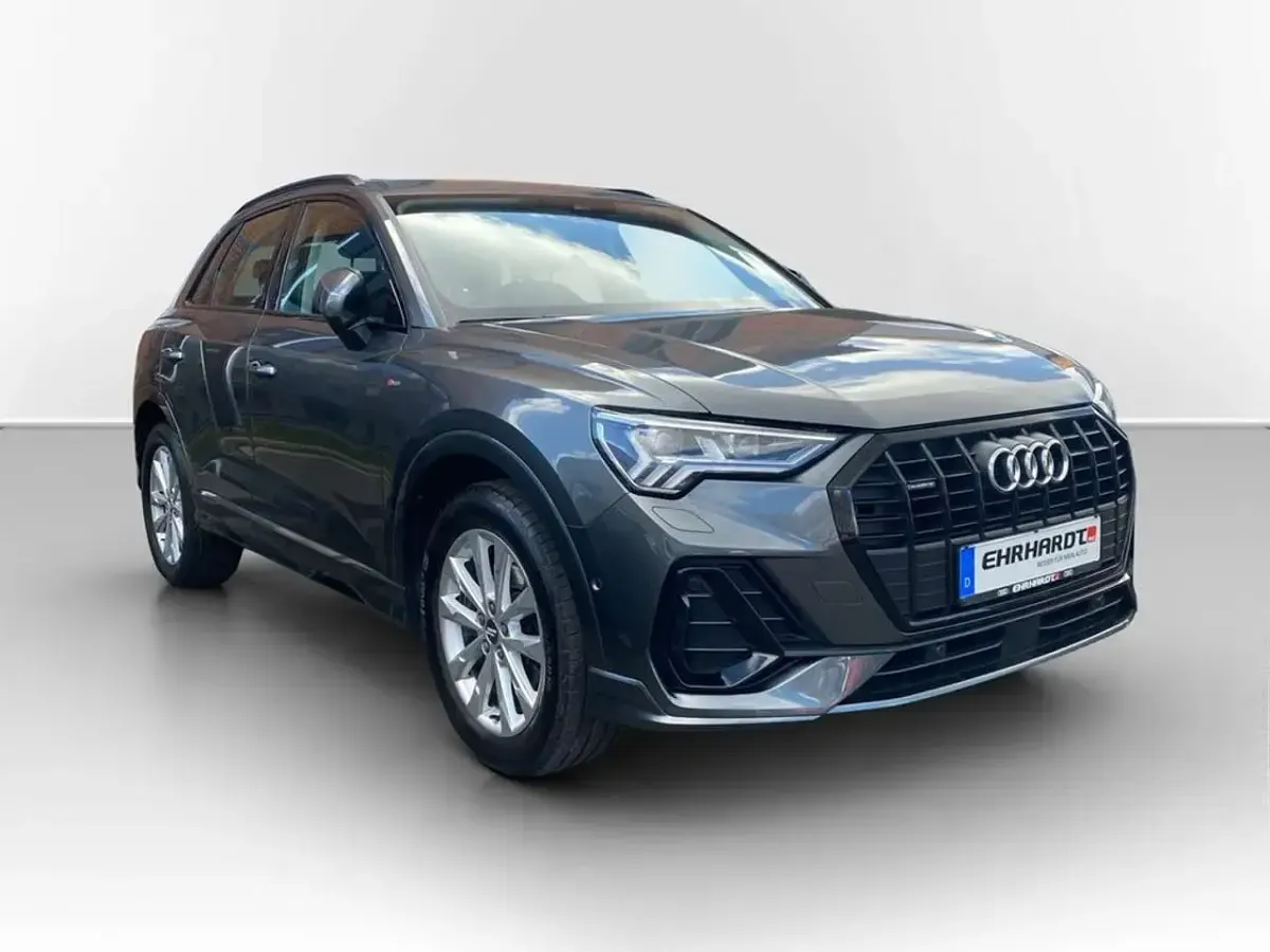 Gebraucht Audi Q3 S-Line 150 PS (110 kW) 2020 Grau SUV