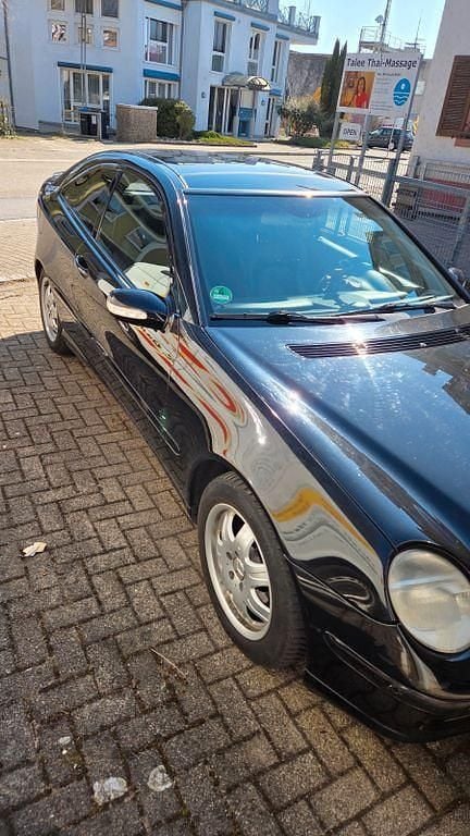 Gebraucht Mercedes C230 196 PS (144 kW) 2002 Schwarz