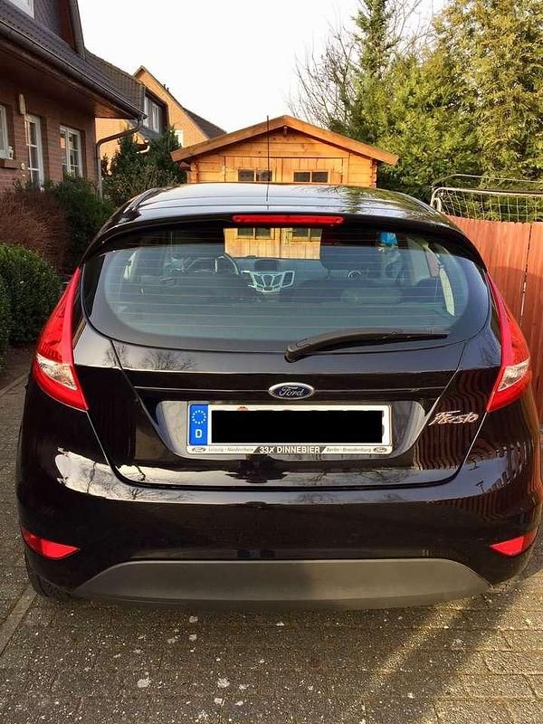 Schwarz Gebraucht 2012 Ford Fiesta Kleinwagen | 3.450 € (Guter Preis) - Bild 1/4