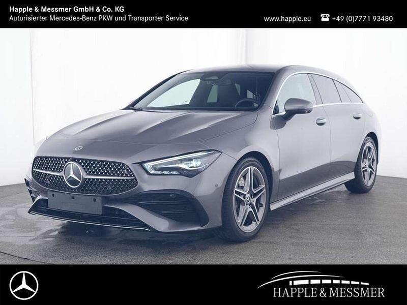 Lack mountaingrau Gebraucht 2024 Mercedes CLA200 Shooting Brake AMG line Kombi | 34.790 € (Teuer) - Bild 1/4