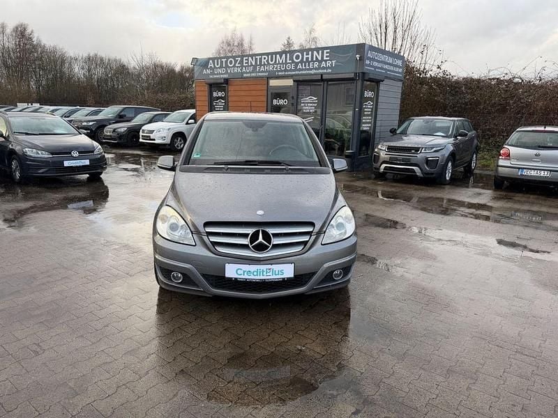 Second-hand Mercedes B180 116 CP (85 kW) 2009 Gri Monovolum