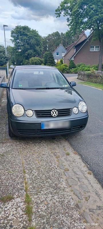 Grau Gebraucht 2002 VW Polo Kleinwagen | 330 € (Superpreis) - Bild 1/4