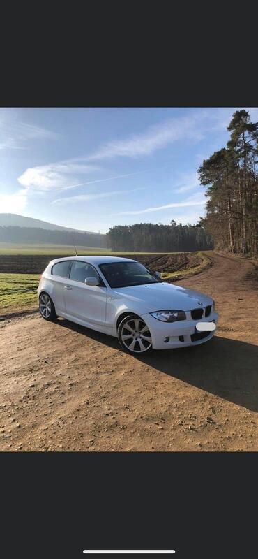Weiß Gebraucht 2010 BMW 118 M Sport Kleinwagen | 2.200 € (Superpreis) - Bild 1/4