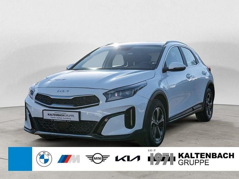 Gebraucht Kia XCeed Vision 141 PS (103 kW) 2022 Weiß SUV