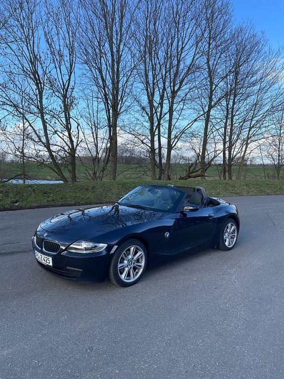 Gebraucht BMW Z4 Performance 177 PS (130 kW) 2006 Blau Cabrio