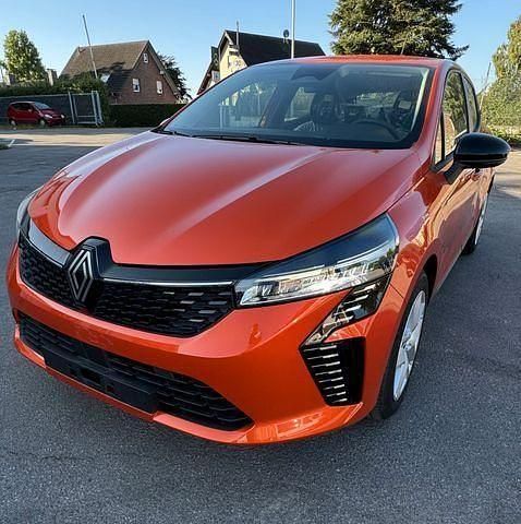 Neu Renault Clio V Evolution 67 PS (49 kW) 2025 Orange Limousine
