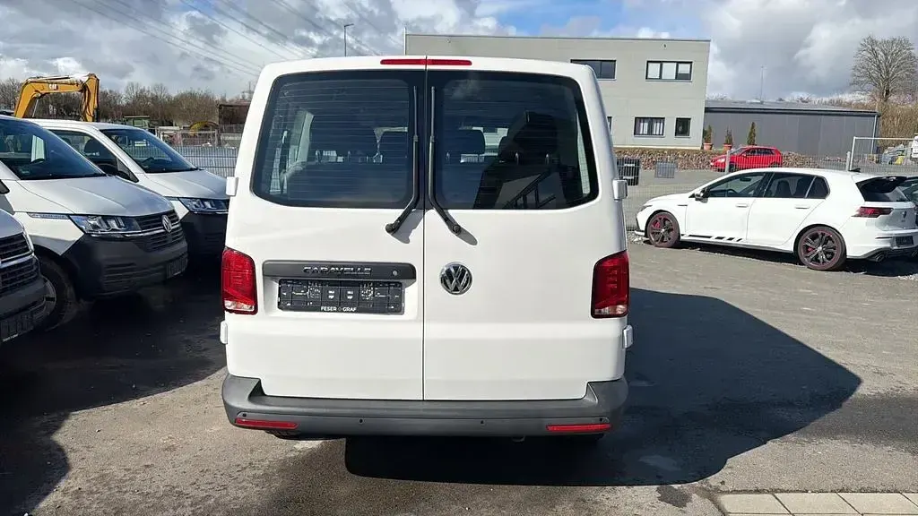 Gebraucht VW Caravelle 110 PS (80 kW) 2021 Weiß Van