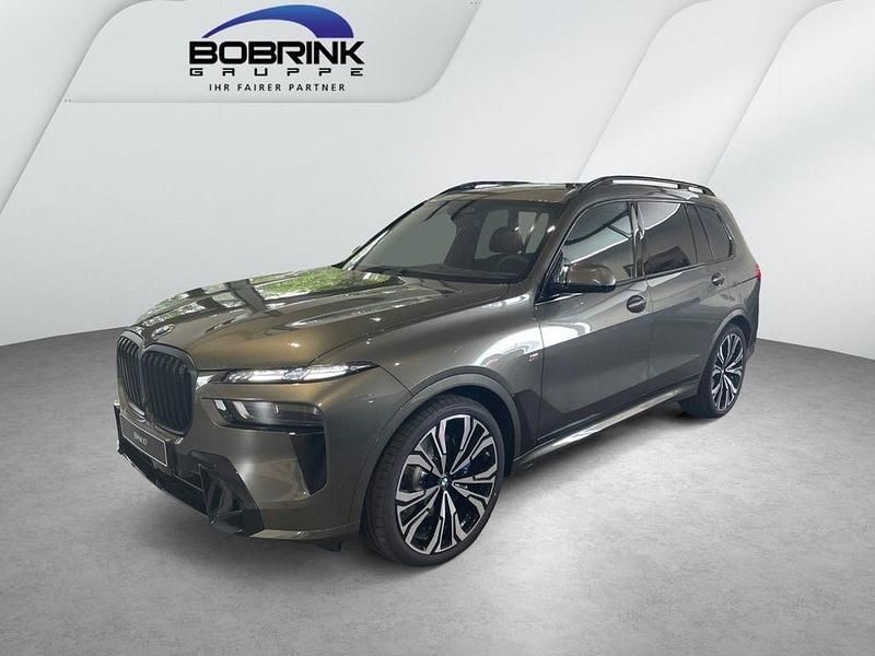 Grau Neu 2025 BMW X7 Comfort Edition SUV | 123.900 € - Bild 1/4