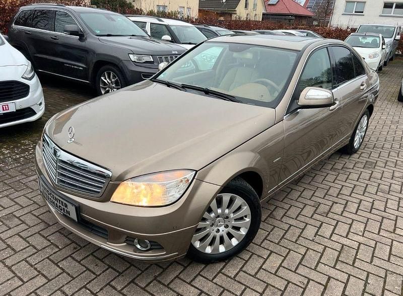 Gebraucht Mercedes C230 204 PS (150 kW) 2008 Beige Limousine