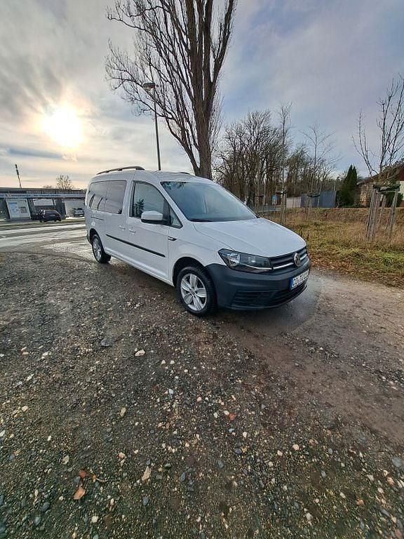 Weiß Gebraucht 2019 VW Caddy Maxi Trendline Van / Kleinbus | 14.900 € (Guter Preis) - Bild 1/1
