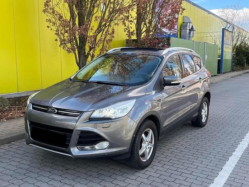 Gebraucht Ford Kuga Titanium 163 PS (119 kW) 2013 Grau SUV
