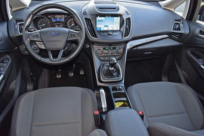 Gebraucht Ford Grand C-Max Titanium 125 PS (91 kW) 2017 Schwarz Van / Kleinbus