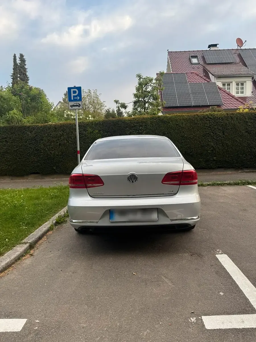 Używany VW Passat 122 KM (89 kW) 2013 Szary Sedan/Limuzyna
