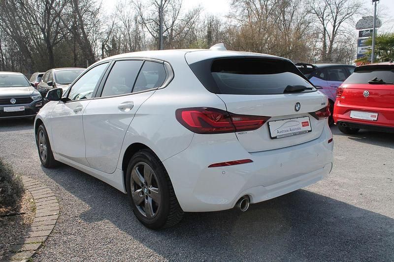 Gebraucht BMW 118 136 PS (100 kW) 2021 Weiß Kleinwagen