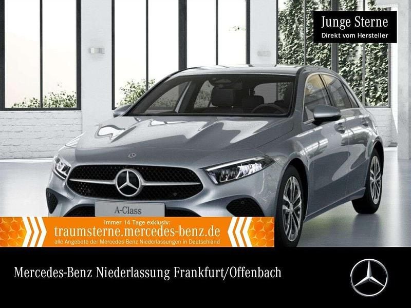 Silber Gebraucht 2024 Mercedes A180 Advanced Limousine | 26.990 € (Guter Preis) - Bild 1/3