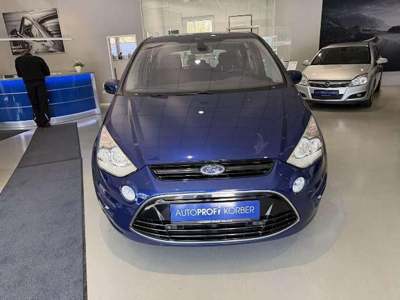 Gebraucht Ford S-MAX Titanium 163 PS (119 kW) 2013 Blau Van / Kleinbus