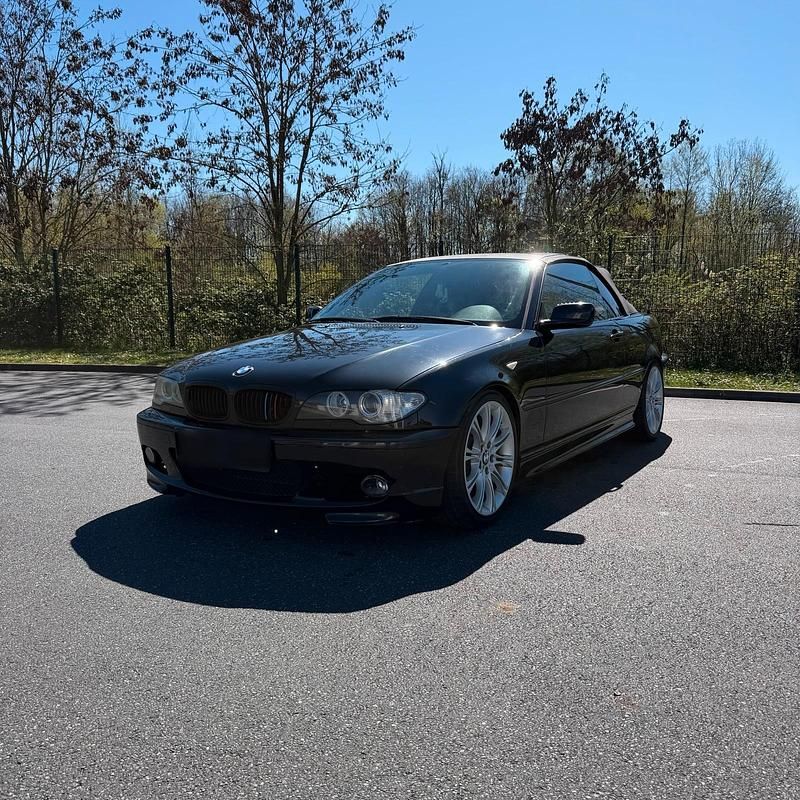 Gebraucht BMW 325 Cabriolet M Sport 192 PS (141 kW) 2004 Schwarz Cabrio