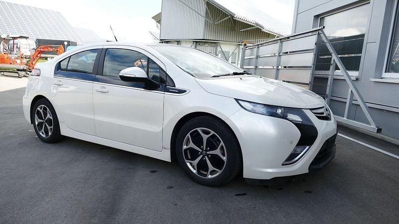 Gebraucht Opel Ampera Edition 151 PS (111 kW) 2013 Weiß Kleinwagen