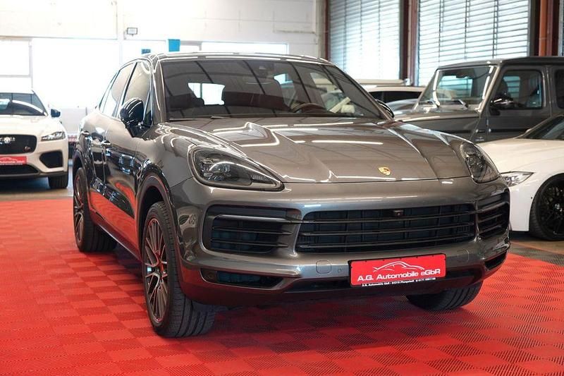 Gebraucht Porsche Cayenne 340 PS (250 kW) 2018 Grau SUV