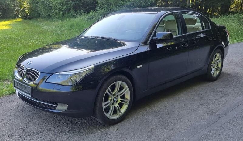 Schwarz Gebraucht 2009 BMW 530 Limousine | 6.950 € (Guter Preis) - Bild 1/4