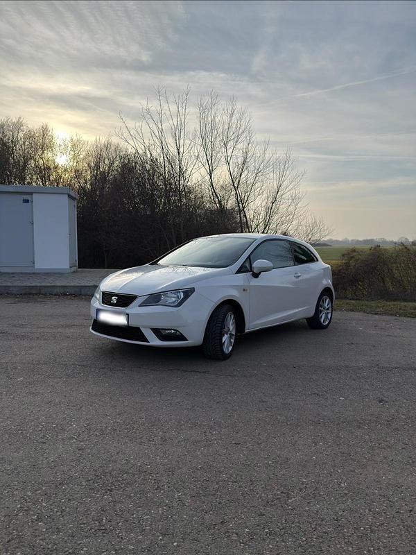 Gebraucht Seat Ibiza 105 PS (77 kW) 2014 Weiß Coupé