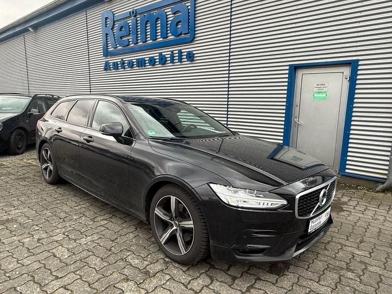 Second-hand Volvo V90 R-Design 235 CP (172 kW) 2020 Negru Break