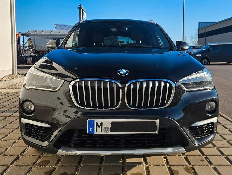Gebraucht BMW X1 192 PS (141 kW) 2015 Schwarz SUV