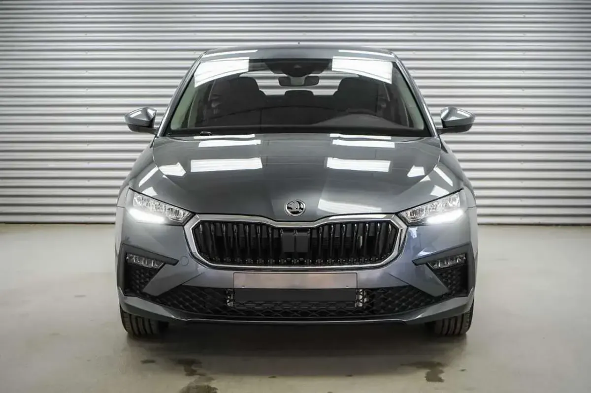 Ny Skoda Scala Selection 116 HK (85 kW) 2026 Grå Hatchback