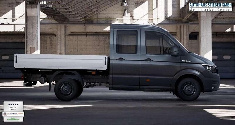 Neu MAN TGE 177 PS (130 kW) 2025 Deep black perleffekt Van