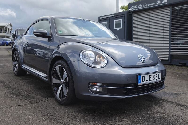 Grau Gebraucht 2014 VW Beetle Cup Coupé | 10.490 € (Fairer Preis) - Bild 1/4