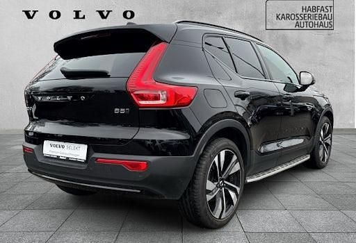 Second-hand Volvo XC40 Ultimate 250 CP (183 kW) 2023 Negru SUV