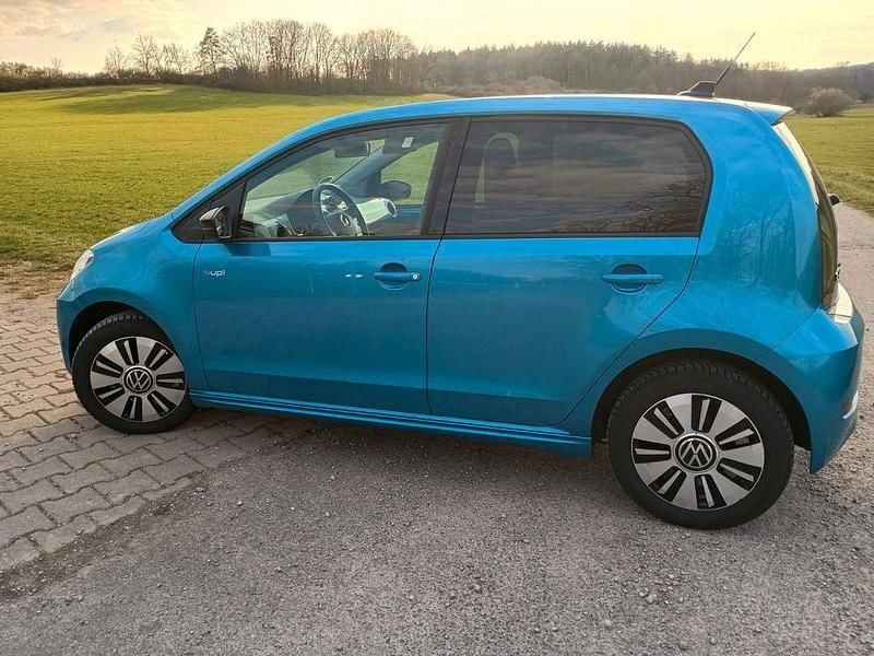 Gebraucht VW e-up! Style 61 kW (83 PS) 2020 Blau Kleinwagen