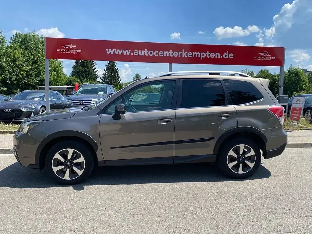Gebraucht Subaru Forester Exclusive+ 147 PS (108 kW) 2017 Braun SUV