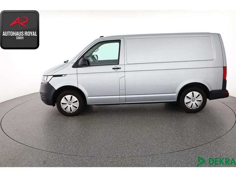 Gebraucht VW T6.1 110 PS (80 kW) 2021 Silber (metallic) Van