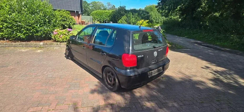 Gebraucht VW Polo Edition 50 PS (36 kW) 2001 Schwarz Limousine