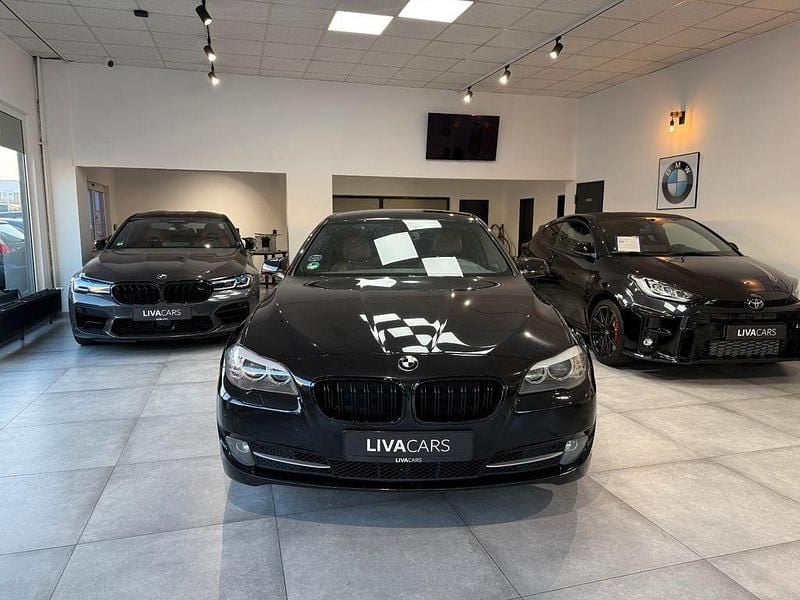Second-hand BMW 520 Efficient Dynamics 184 CP (135 kW) 2013 Negru Berlinǎ