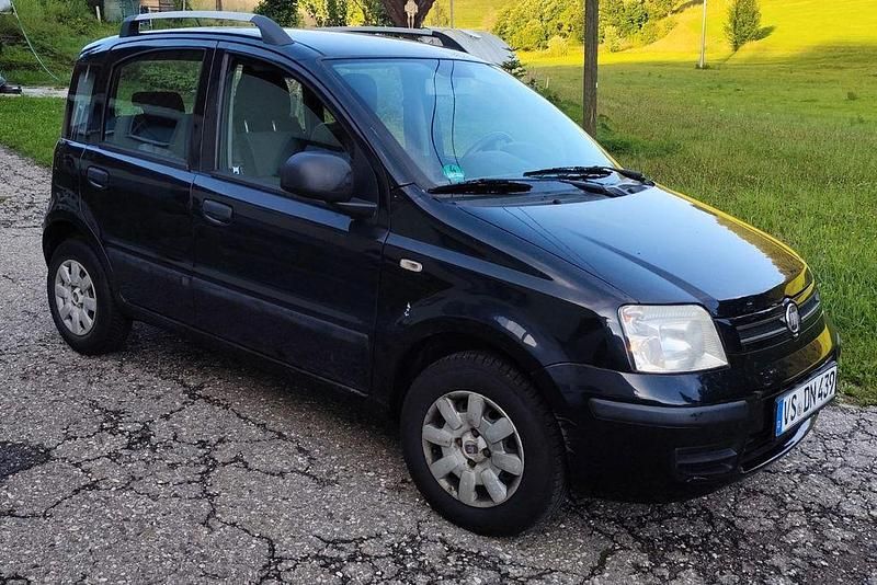 Schwarz Gebraucht 2011 Fiat Panda Dynamic Kleinwagen | 1.900 € (Fairer Preis) - Bild 1/4