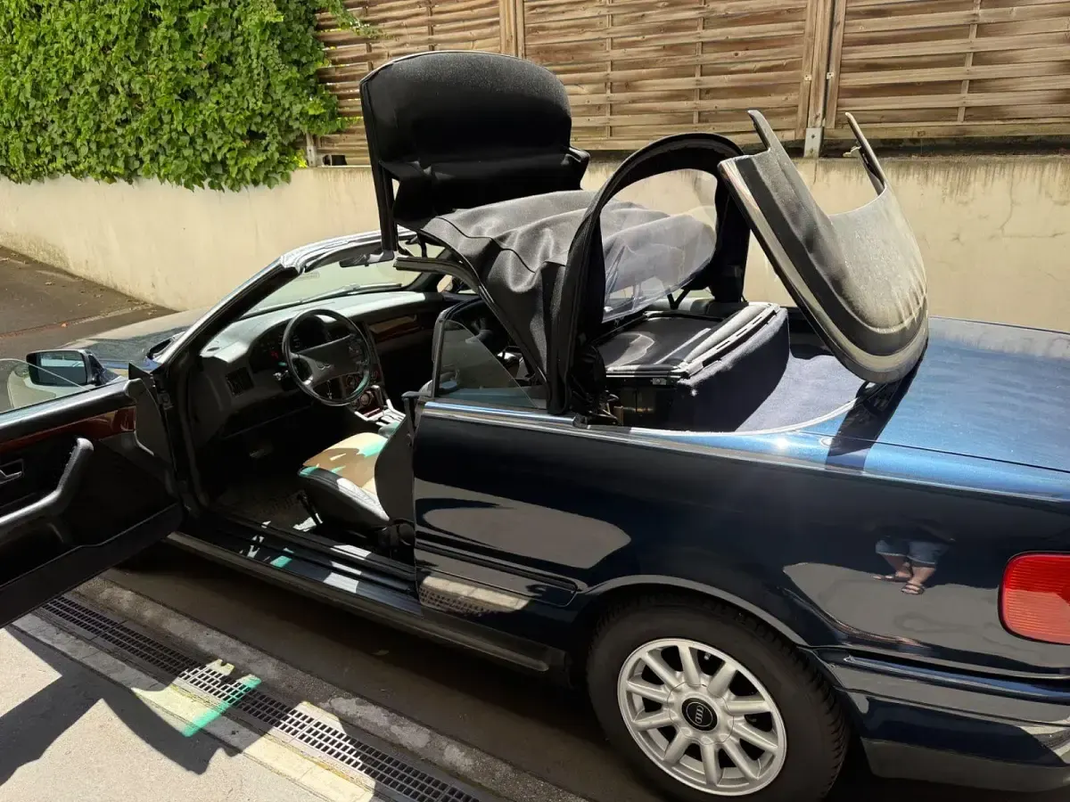 Gebraucht Audi Cabriolet 133 PS (97 kW) 1991 Blau Cabrio