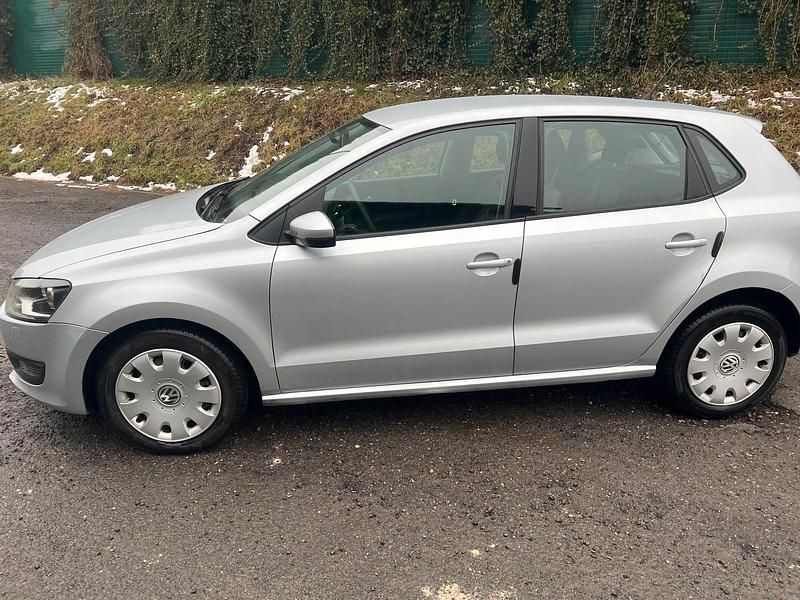 Gebraucht VW Polo 75 PS (55 kW) 2011 Silber Kleinwagen