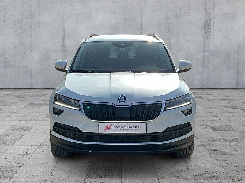 Gebraucht Skoda Karoq 150 PS (110 kW) 2021 Moonweiss metallic SUV