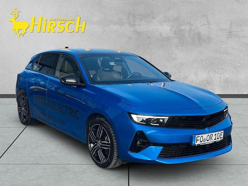 Gebraucht Opel Astra Ultimate 114 kW (156 PS) 2023 Kobalt blau metallic Kleinwagen