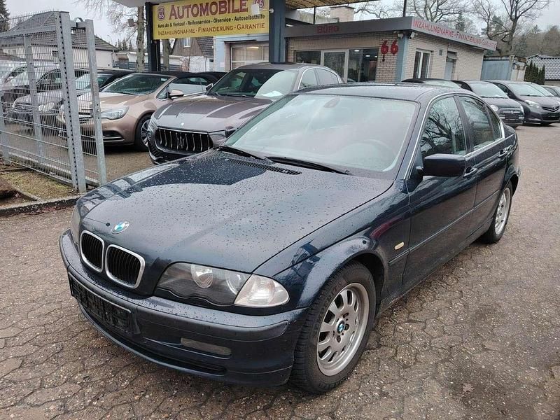 Gebraucht BMW 325 192 PS (141 kW) 2000 Blau Limousine