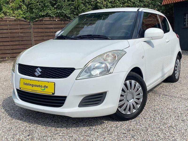 Weiß Gebraucht 2011 Suzuki Swift Kleinwagen | 2.980 € (Etwas zu teuer) - Bild 1/3