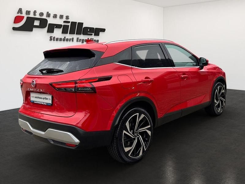 Gebraucht Nissan Qashqai Tekna+ 158 PS (116 kW) 2022 Rot SUV