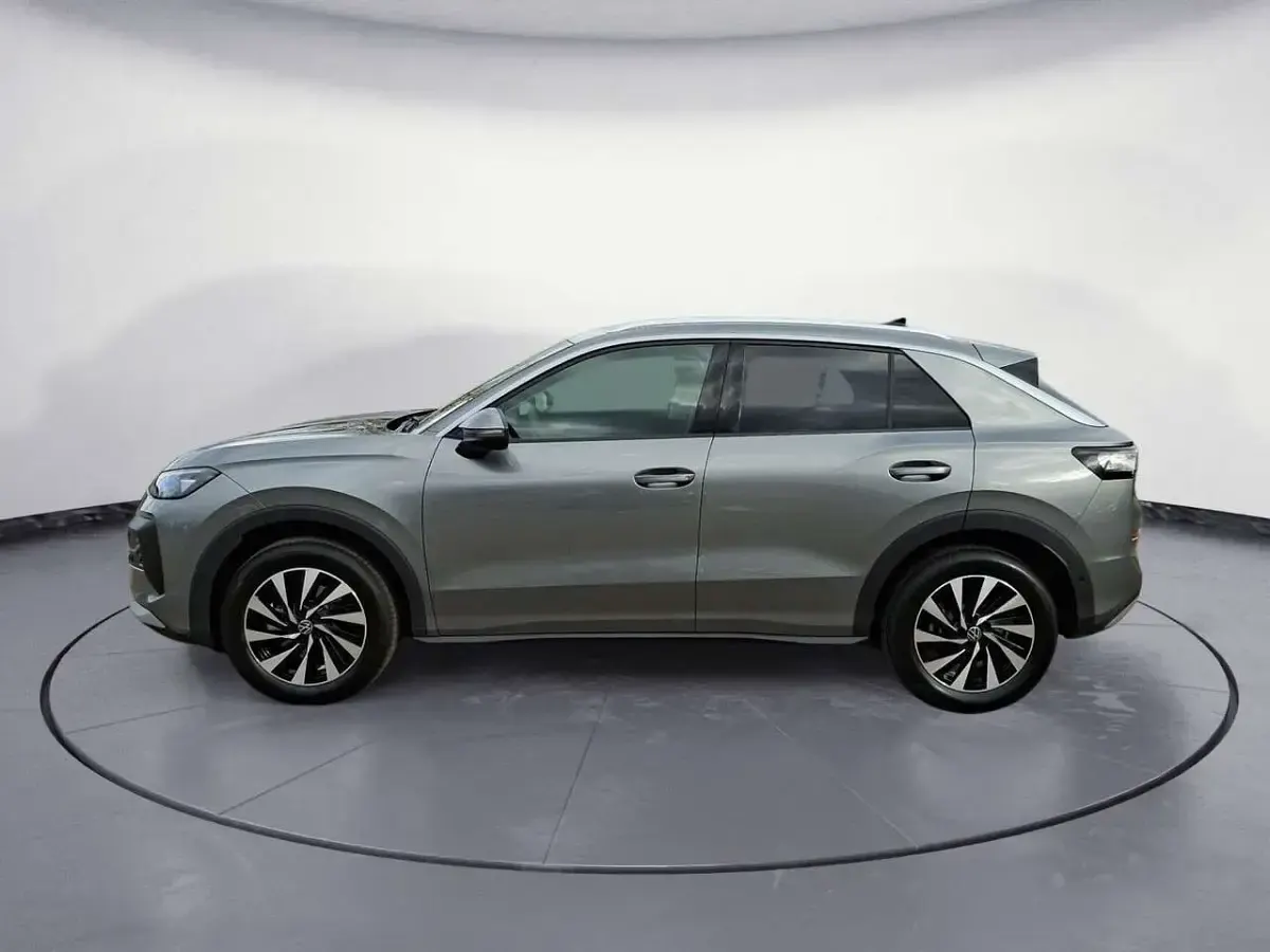 Neu VW T-Roc Style 150 PS (110 kW) 2026 Wolf grey metallic SUV