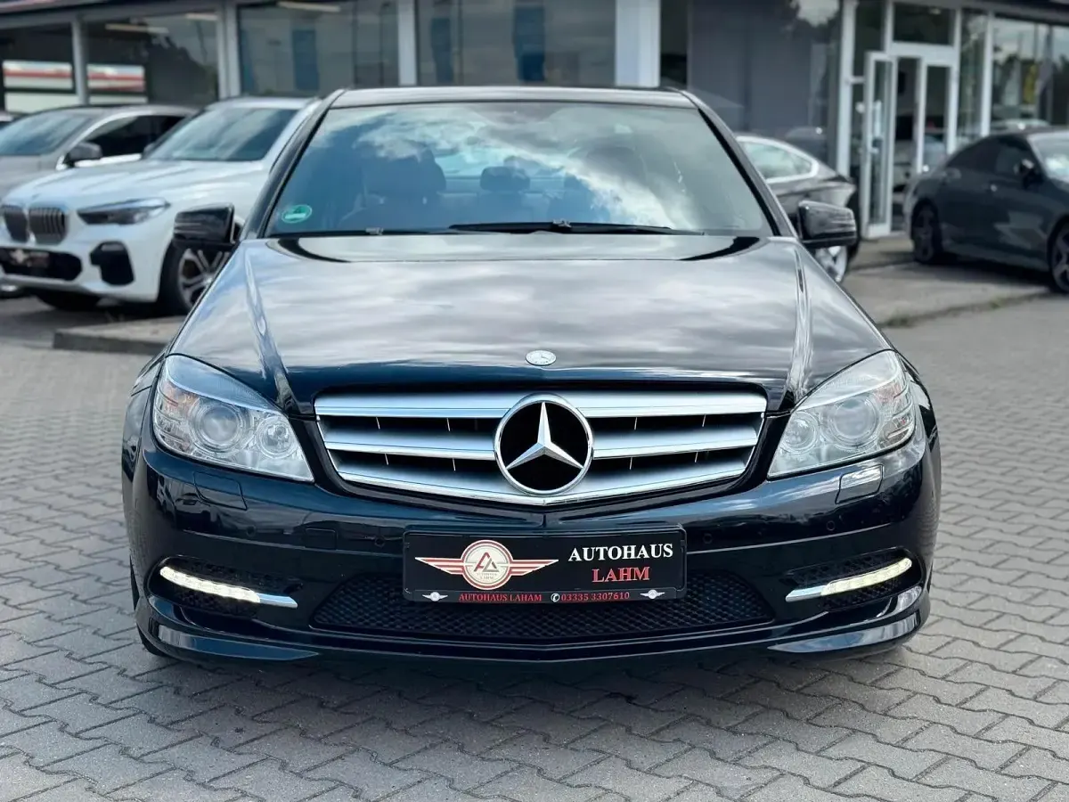 Gebraucht Mercedes C250 AMG line 204 PS (150 kW) 2010 Schwarz Limousine