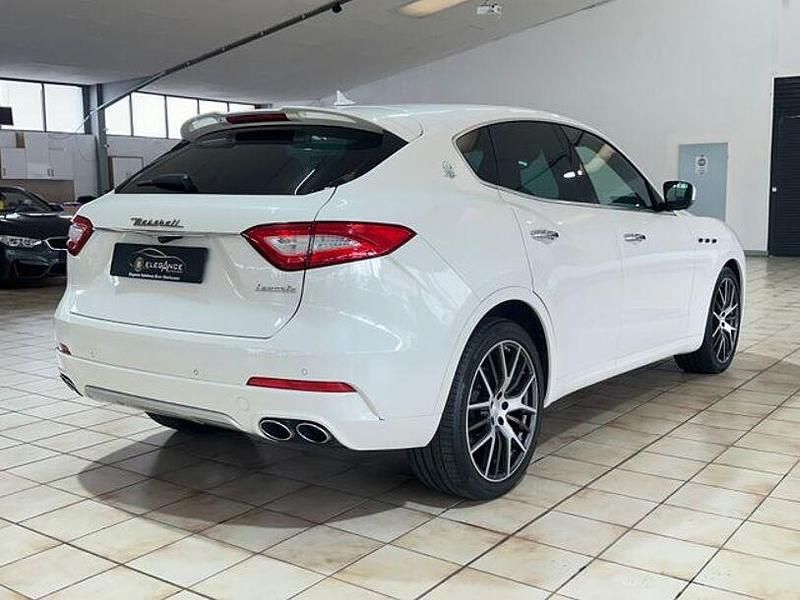 Gebraucht Maserati Levante 275 PS (202 kW) 2016 Bianco alpi SUV