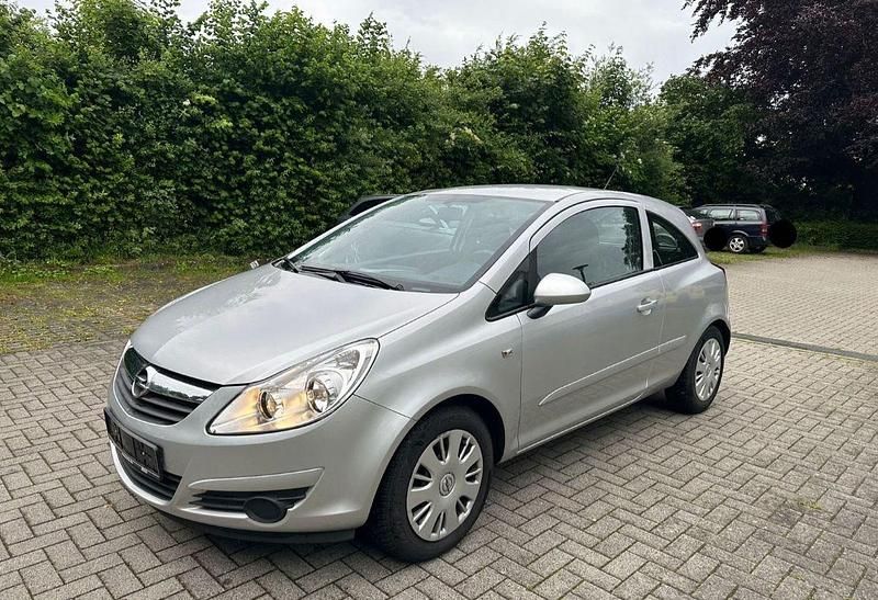 Second-hand Opel Corsa 80 CP (58 kW) 2007 Argintiu Hatchback